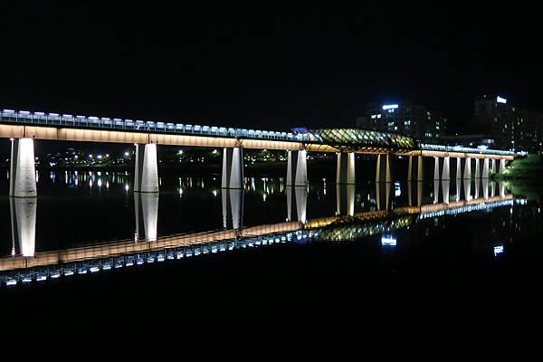 아양기찻길峨洋鐵橋