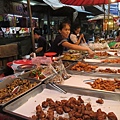 ตลาดวโรรส 'กาดหลวง'Warorot Market 瓦洛洛市場