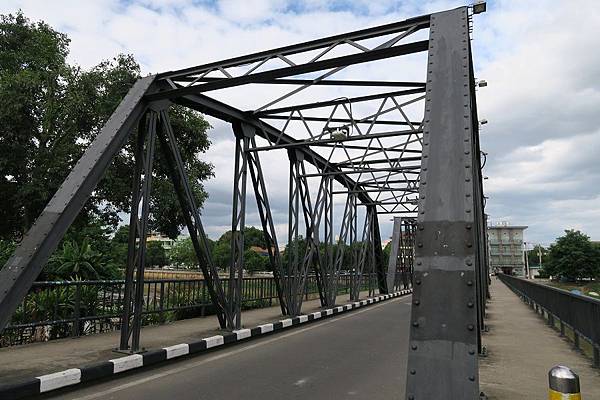 Iron Bridge鐵橋