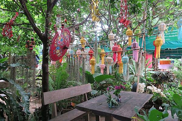 วัดผ้าขาว Wat Pha khao