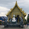 วัดร่องเสือเต้น Wat Rong Suea Ten藍廟