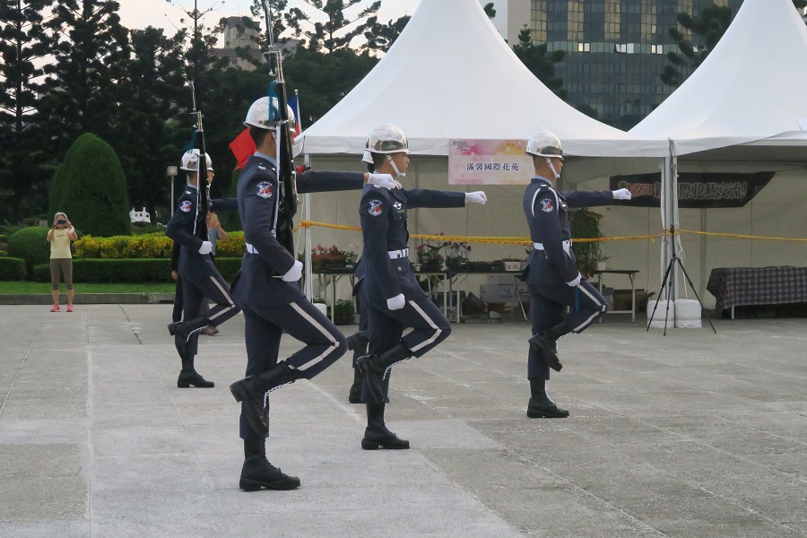 三軍儀隊