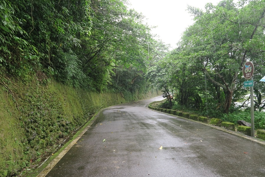 鯉魚潭環潭自行車道