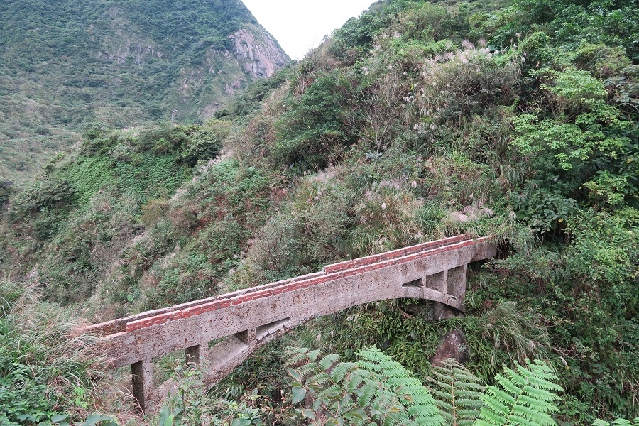 內九份溪圳橋