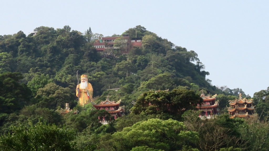 烘爐地南山福德宮