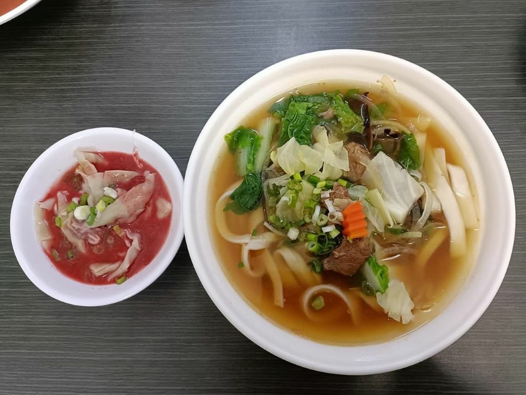 朝露麵