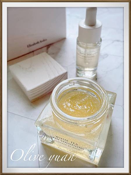 【觀玲老師推好物】這次分享的產品中，有一款油、美白精華、化妝