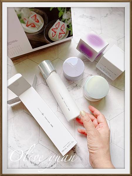 【觀玲老師推好物】這次分享的產品中，有一款油、美白精華、化妝