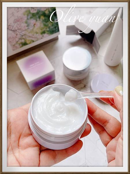 【觀玲老師推好物】這次分享的產品中，有一款油、美白精華、化妝