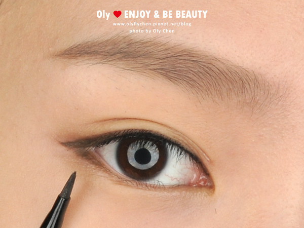 妝容教學:基礎笑眼妝,底妝 眼線 唇頰彩 妝容教學:基礎笑眼妝,底妝 眼線 唇頰彩