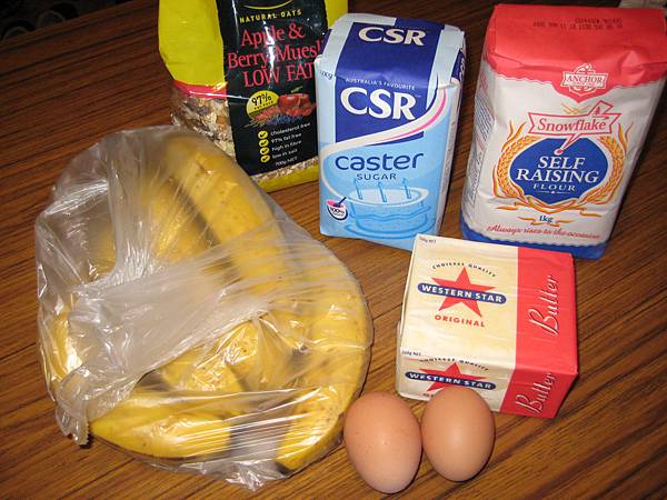 香蕉muffin材料預備