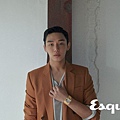 esquire-201-05-interview-005-640x418