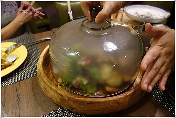 Turning table (19).JPG Turning table (19).JPG