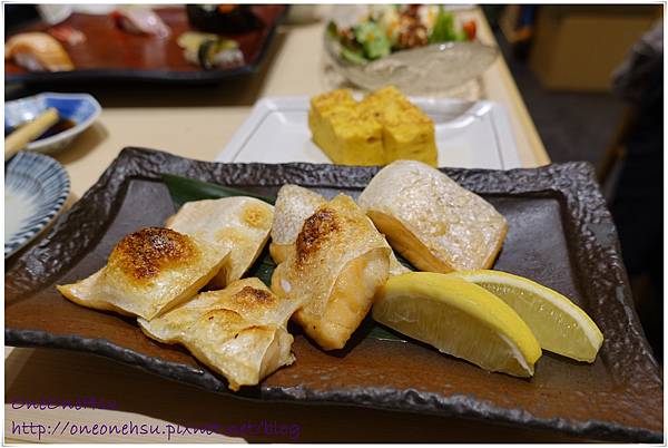 Kitsuna sushi (14).jpg Kitsuna sushi (14).jpg