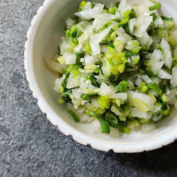 【日式鹽蔥醬食譜】中秋節必備燒肉店人氣烤肉醬,和任何肉類都