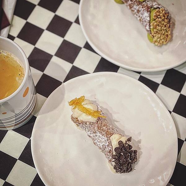 C2723F90-1865-44C3-9E65-20340A39D677.JPG C2723F90-1865-44C3-9E65-20340A39D677.JPG