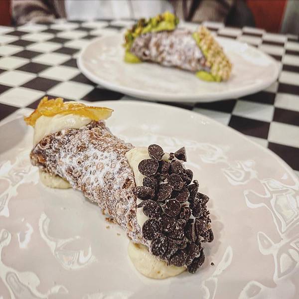 8FFF796A-5D29-484D-97D9-1675A100E2DE.JPG 8FFF796A-5D29-484D-97D9-1675A100E2DE.JPG