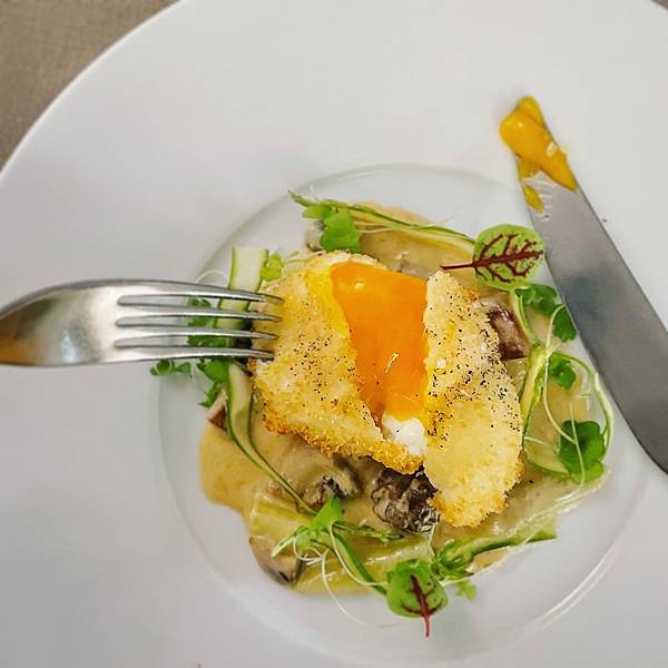 B26DDA6E-2217-4CB5-88C6-C0A460356A24.JPG B26DDA6E-2217-4CB5-88C6-C0A460356A24.JPG