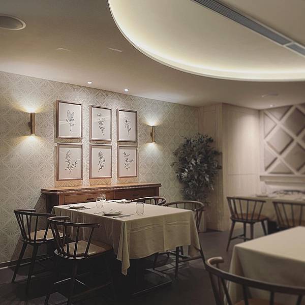 C9A979CA-087F-44DF-81B2-4AF5830329DD.JPG C9A979CA-087F-44DF-81B2-4AF5830329DD.JPG