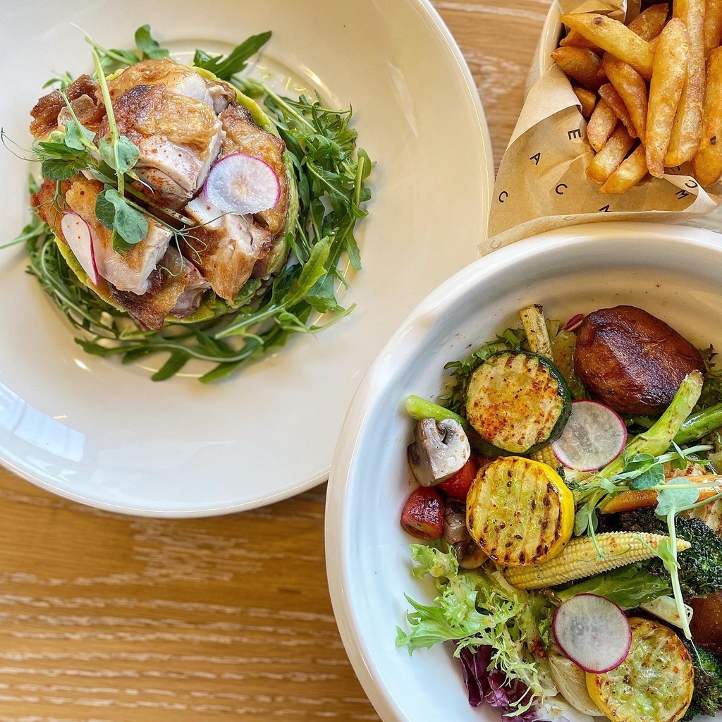 【捷運劍潭站】ACMECafe Bar & Restaur 【捷運劍潭站】ACMECafe Bar & Restaur