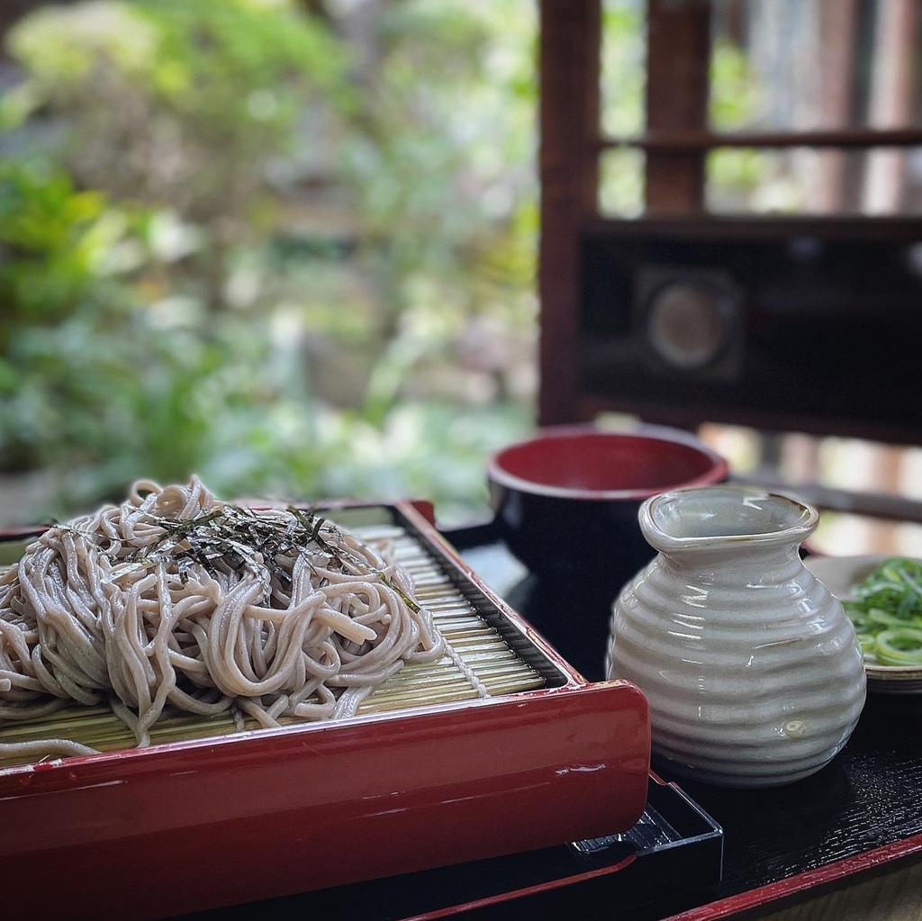 【松尾大社駅】そば処 苔寺門前 柚之茶屋：山藥泥加上生蛋黃撒