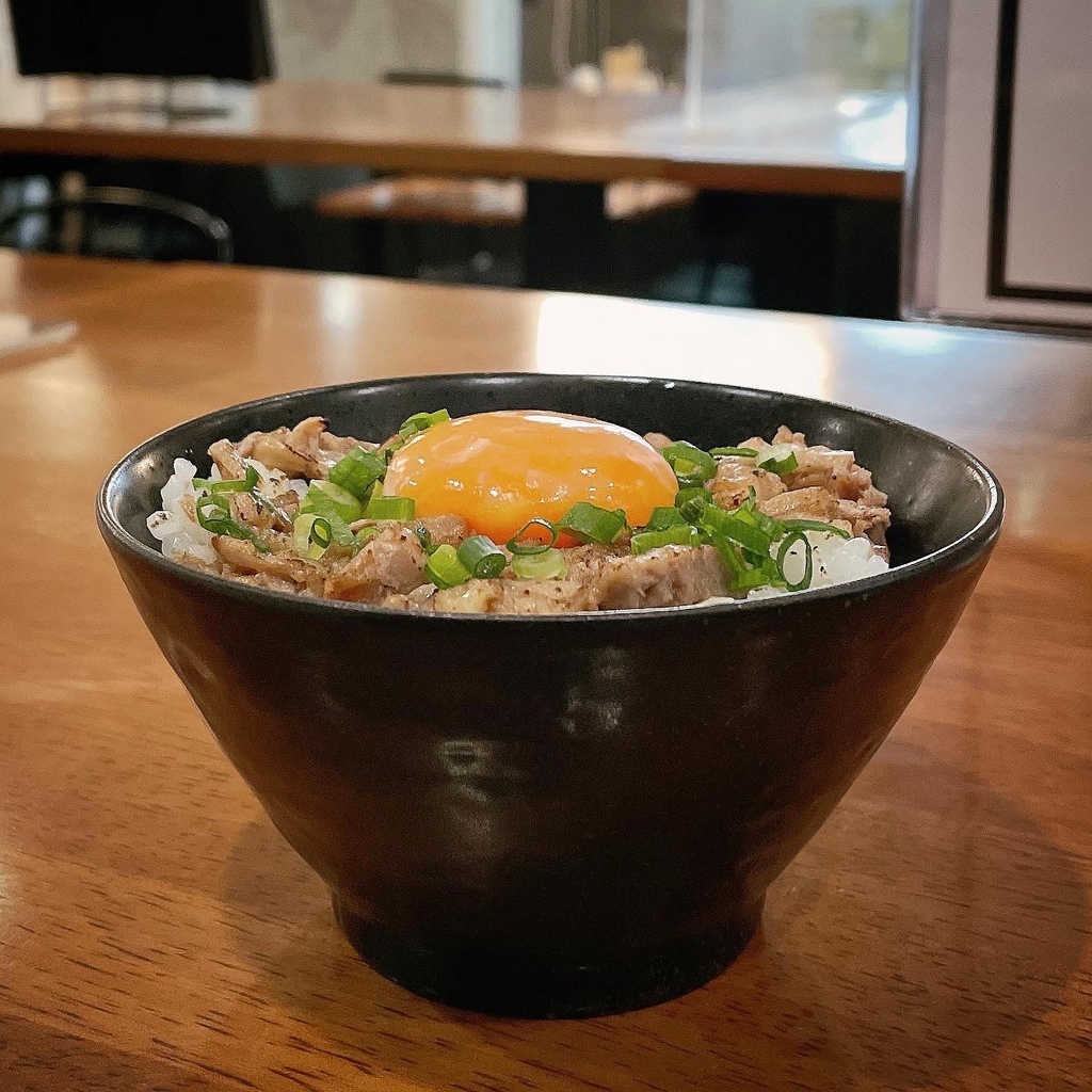 【大阪堺筋本町/谷四】貝と地鶏だしのらぁ麺 ちょろ：使用貝類