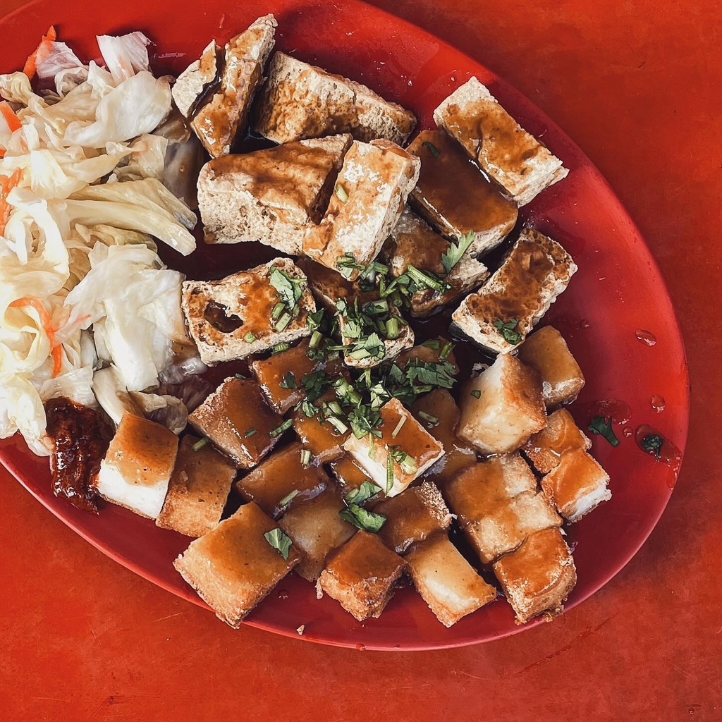 【台東市】 久昂臭豆腐：招牌雙拼臭豆腐 + 蘿蔔糕，還可以選