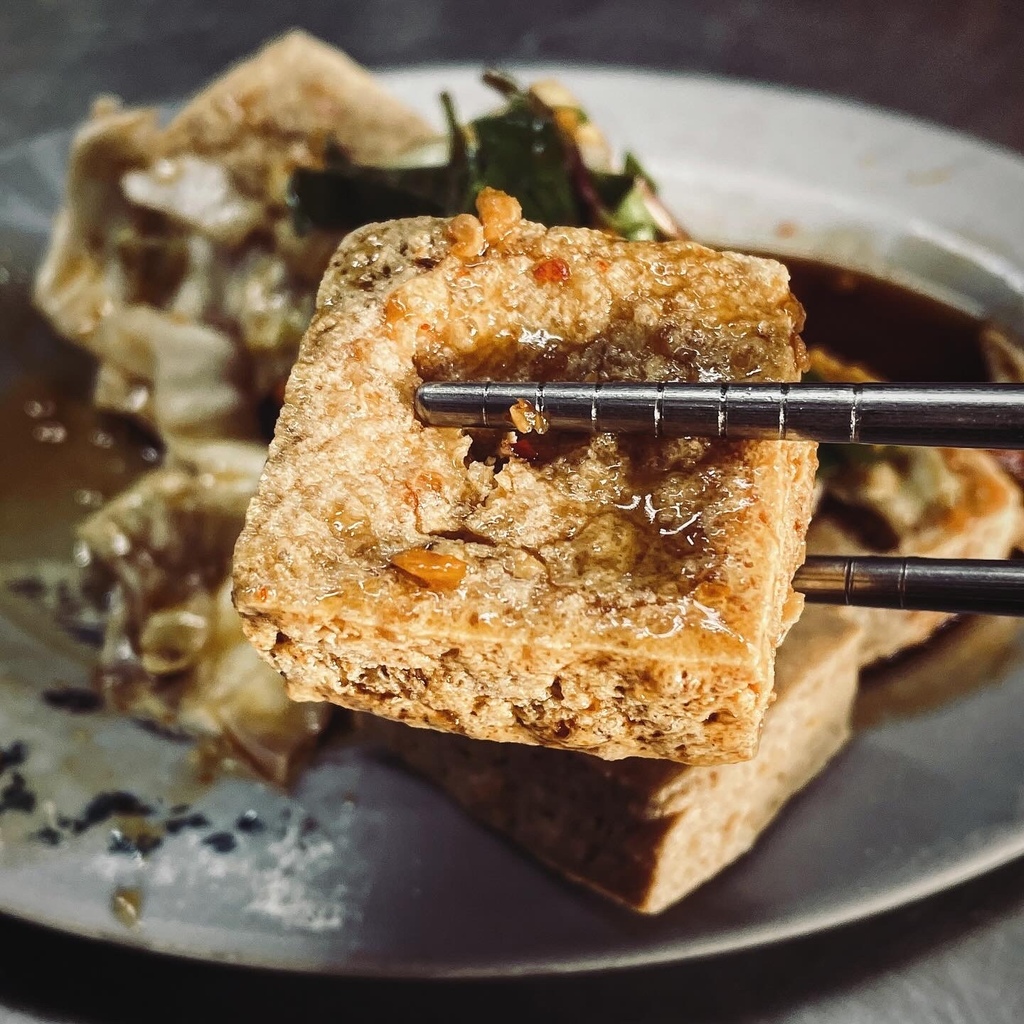 【台東市】 昱禎臭豆腐：味道和風格和台東林家臭豆腐有些相似，