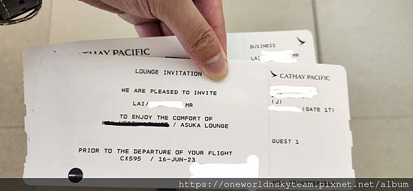 01C. LOUNGE CARD.jpg