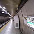 千代田線--国会議事堂前駅