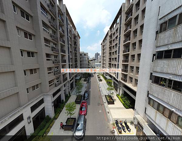 西屯路vs文心路旁靜巷捷運宅 - 文心加賀 西屯路vs文心路旁靜巷捷運宅 - 文心加賀