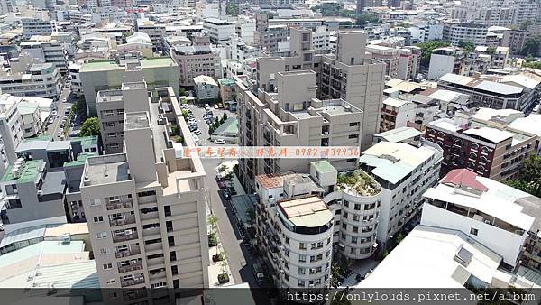 西屯路vs文心路旁靜巷捷運宅 - 文心加賀 西屯路vs文心路旁靜巷捷運宅 - 文心加賀