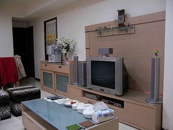 新家圖_C/客廳向主臥看