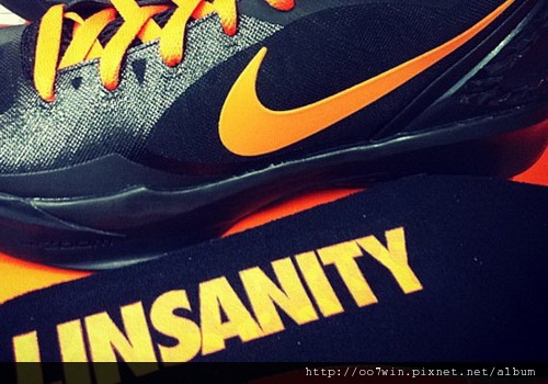 Zoom Hyperdunk 2011 Low Jeremy Lin Away PE Nike為林書豪客場比賽設計2