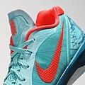 nike_hyperdunk_2011_low_jeremy_lin-21