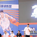 2012林書豪籃球訓練營在東莞籃球學校開營