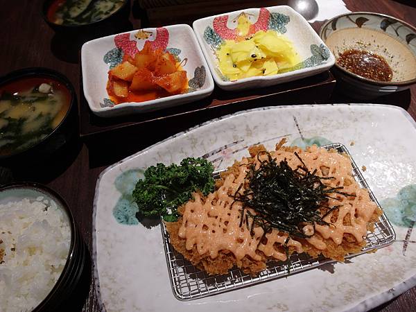 SAM_4737_副本.jpg SAM_4737_副本.jpg