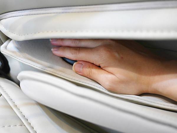 P1170392_副本.jpg P1170392_副本.jpg