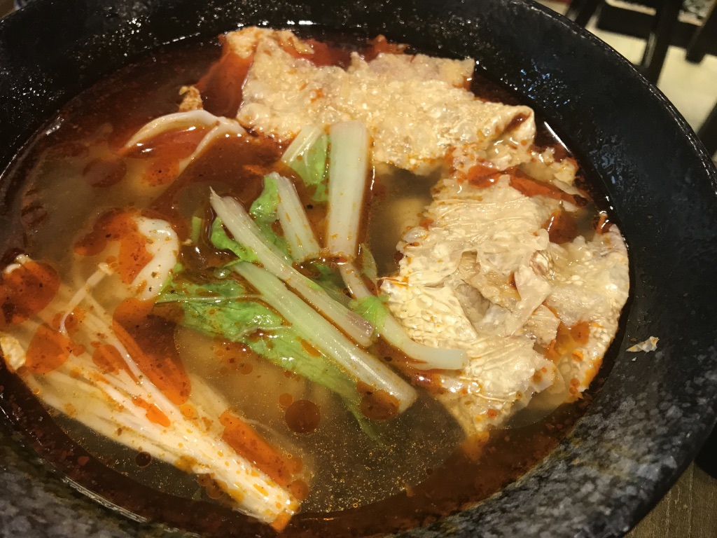 UNADJUSTEDNONRAW_thumb_fb1.jpg UNADJUSTEDNONRAW_thumb_fb1.jpg