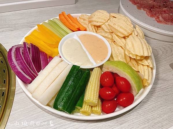 【食記】高雄　三山燒肉博愛店~*輕井澤集團燒肉新品牌、全台第