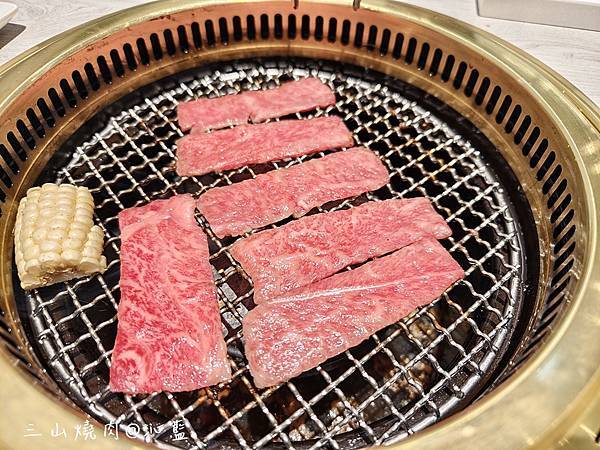 【食記】高雄　三山燒肉博愛店~*輕井澤集團燒肉新品牌、全台第