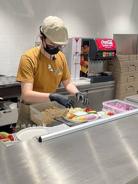 【食記】高雄　三山燒肉博愛店~*輕井澤集團燒肉新品牌、全台第