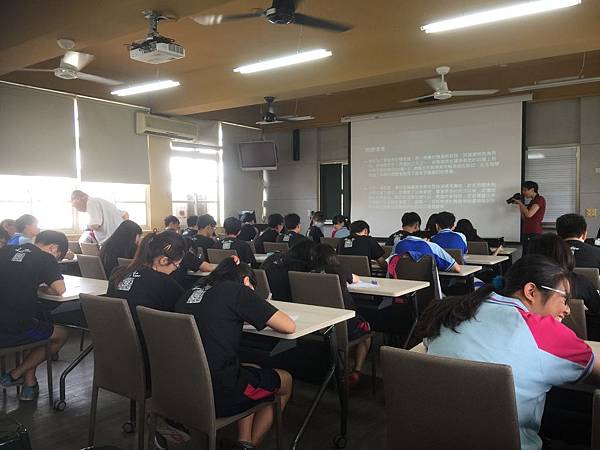 20170511科學閱讀研習in中港高中13 20170511科學閱讀研習in中港高中13