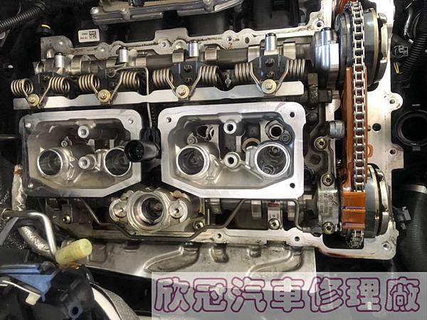 F36_200910_0.jpg F36_200910_0.jpg