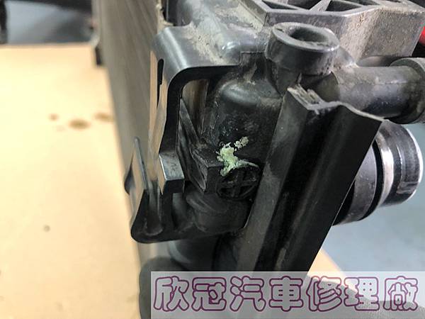 IMG_0302.jpg IMG_0302.jpg