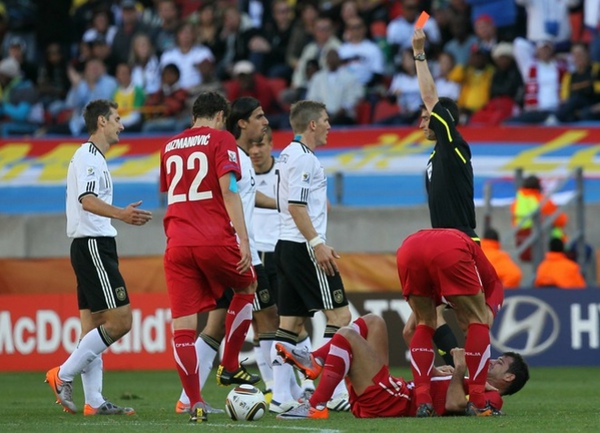 6f234771ec53ad619d5cbad8bce7b574-getty-fbl-wc2010-match21-ger-srb.jpg