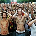 581ec77d3392023048f088d0d5b207e6-getty-fbl-wc2010-ger-esp-supporters-berlin.jpg