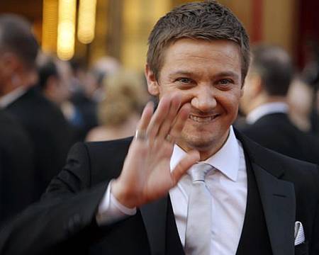 Jeremy+Renner (15).jpg