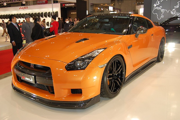 zele-nissan-gtr-(4).jpg