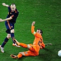 a82df6fc31a0c3ee65362a9bef3ce7bf-getty-topshots-fbl-wc2010-match64-ned-esp.jpg